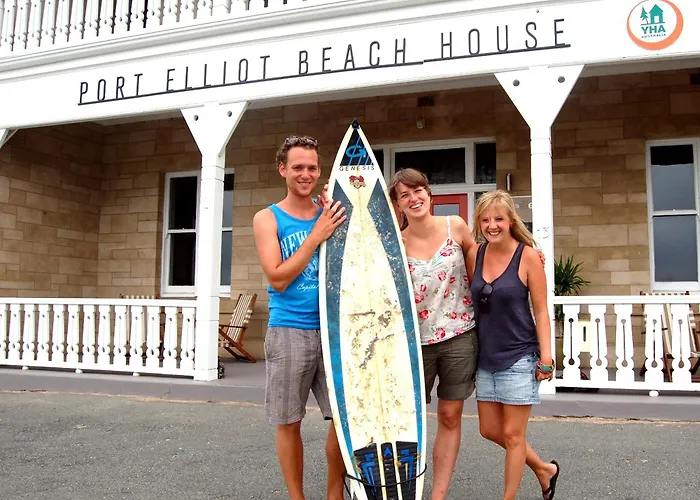 Yha Port Elliot Beach House