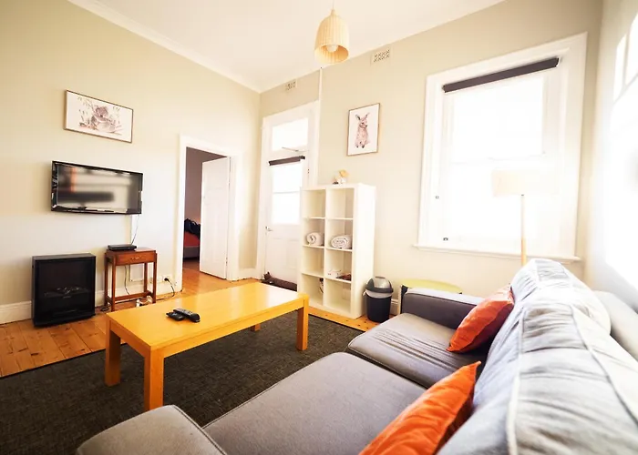 Yha Port Elliot Beach House